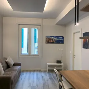 Apartment Helvetia Garibaldi, Genua